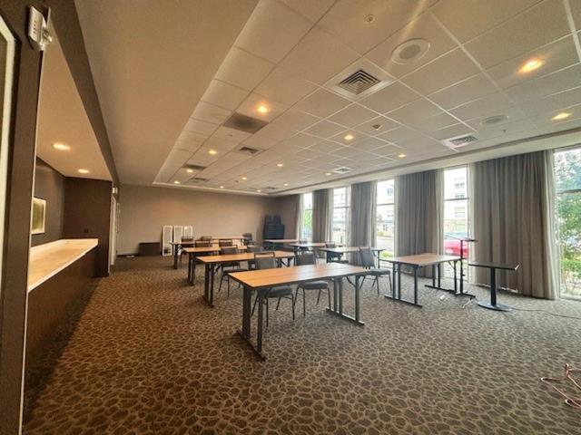 Courtyard By Marriott Deptford Hotel Almonesson Luaran gambar